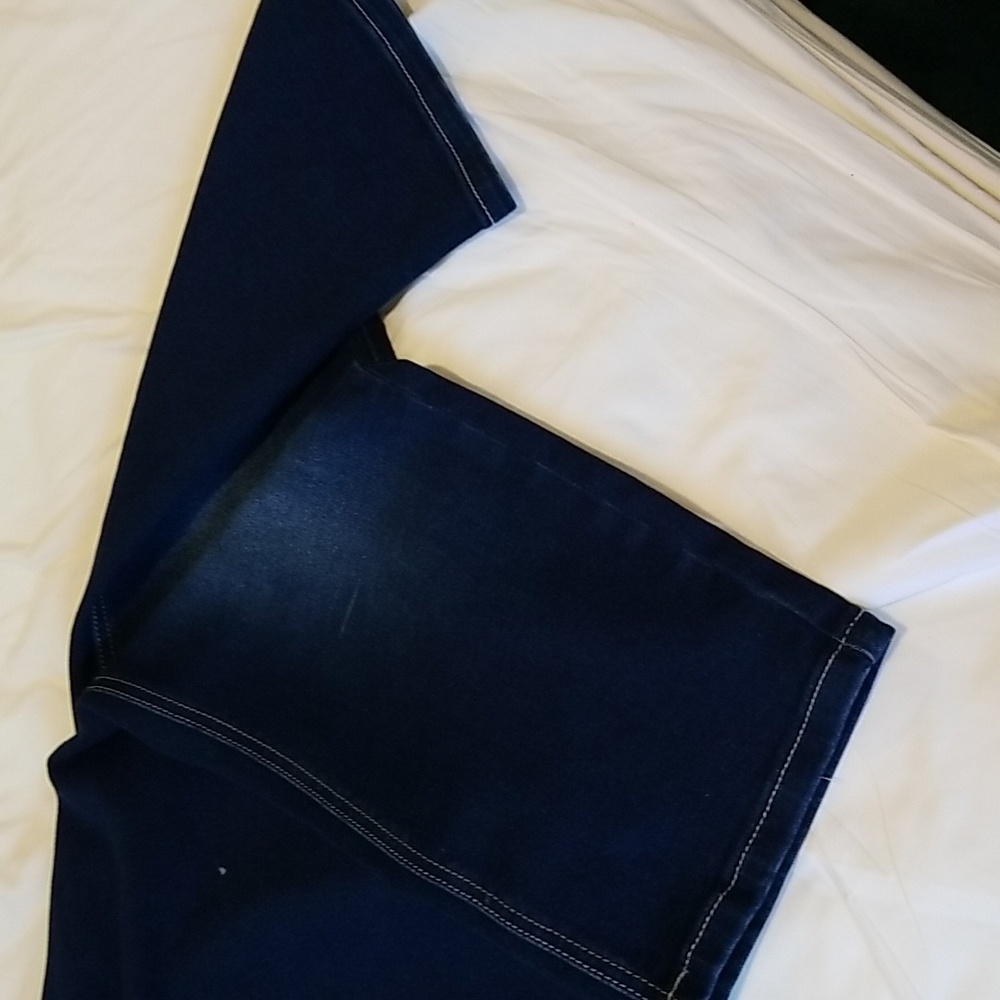 YMI Women's Dark Blue Jeans - Picture 8 of 11